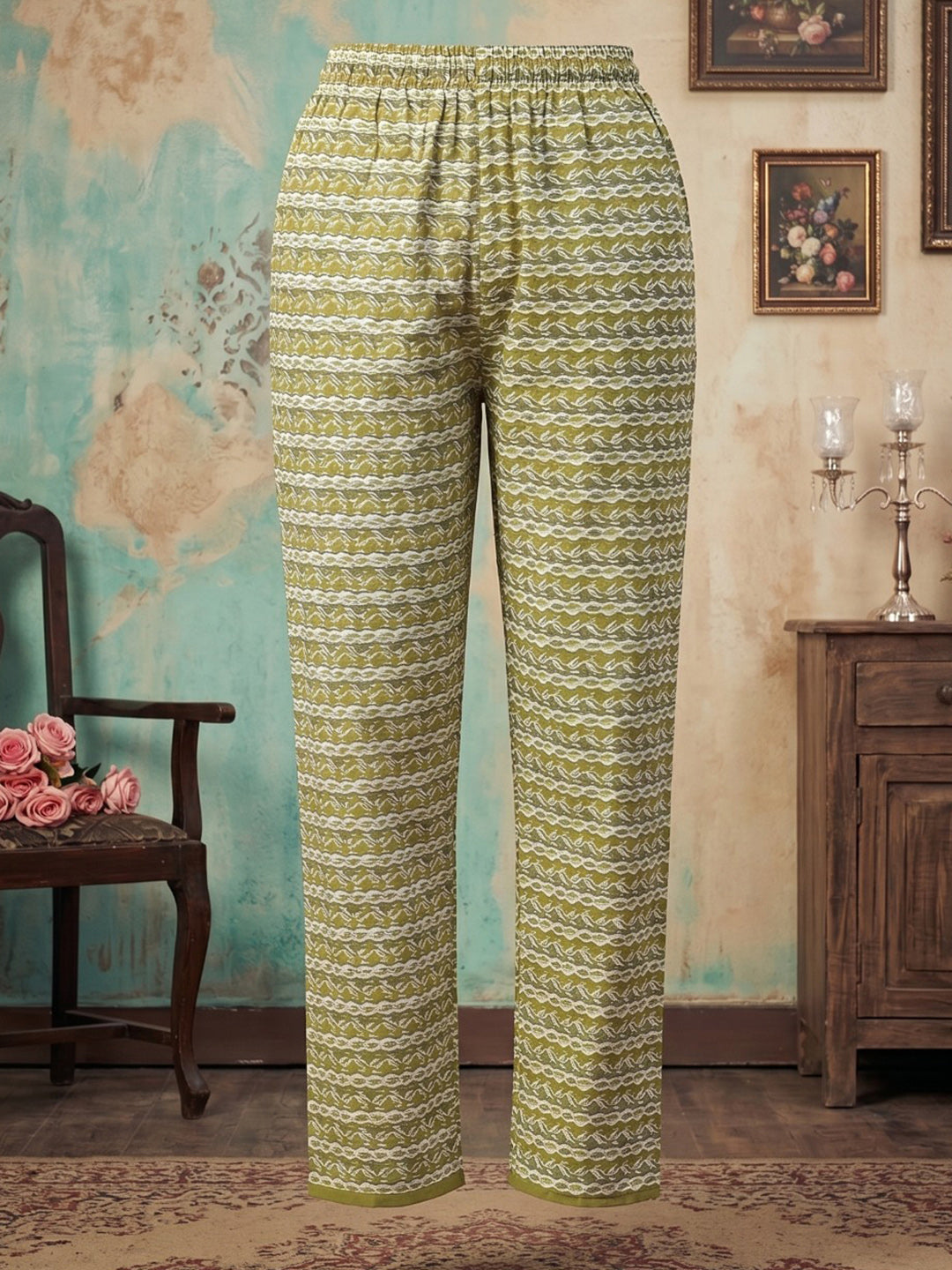 Green Embroidered Cotton Blend Straight Suit Set With Dupatta