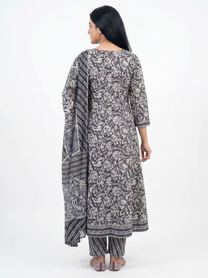 Black Printed Cotton Blend Straight Round Neck Suit Set