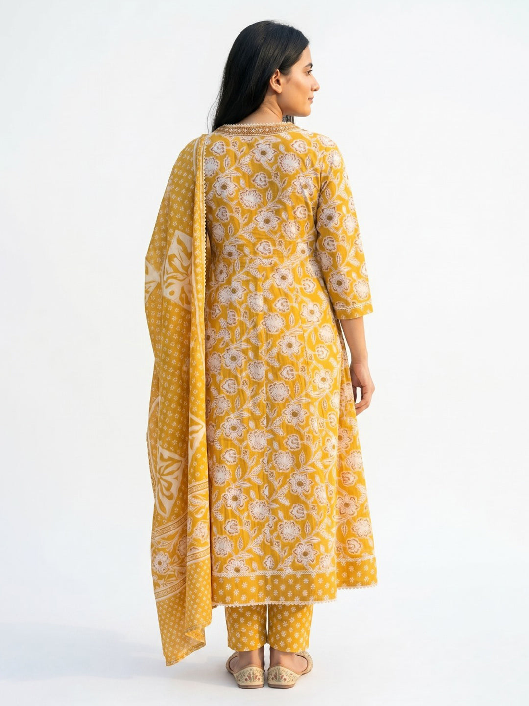 Mustard Printed Cotton Blend Straight Round Neck Suit Set