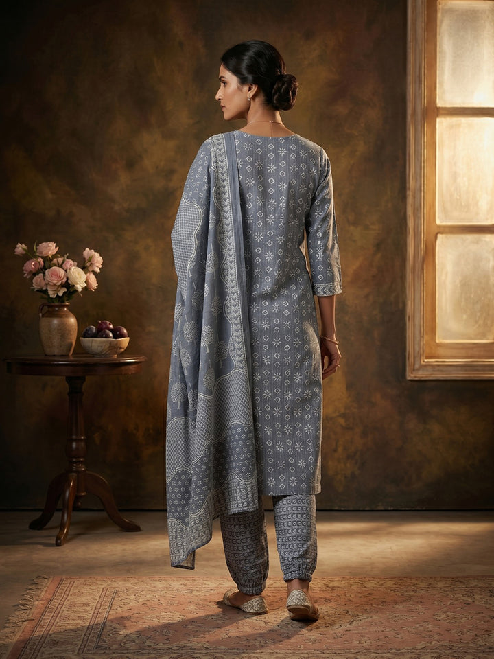 Blue Embroidered Cotton Blend Round Neck Suit Set