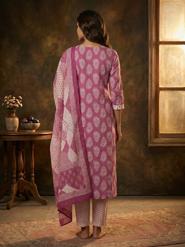 Pink Embroidered Cotton Blend Round Neck Suit Set