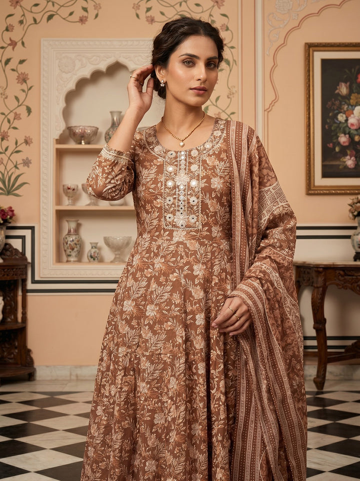Brown Embroidered Cotton Blend Round Neck Suit Set
