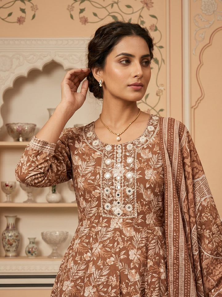 Brown Embroidered Cotton Blend Round Neck Suit Set