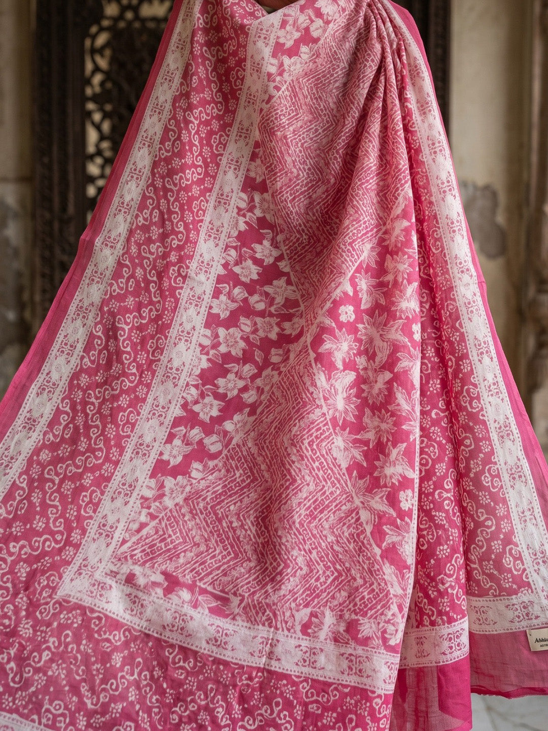 Pink Embroidered Cotton Blend Round Neck Suit Set