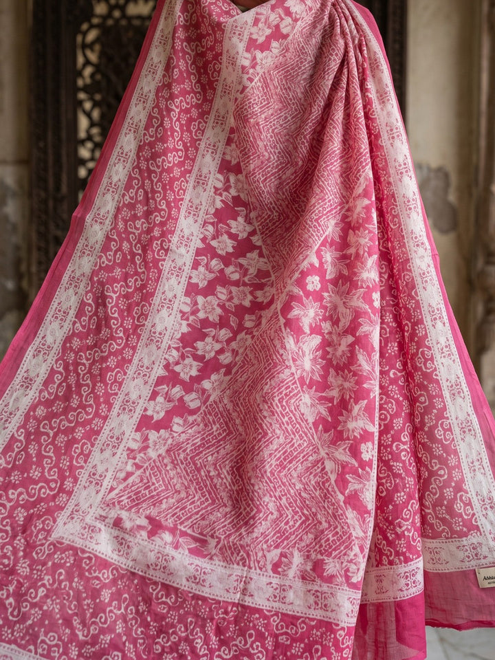 Pink Embroidered Cotton Blend Round Neck Suit Set