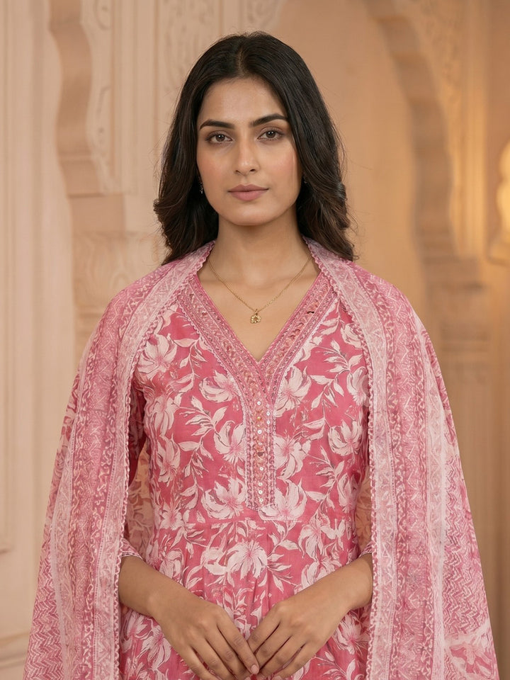 Pink Embroidered Cotton Blend Round Neck Suit Set