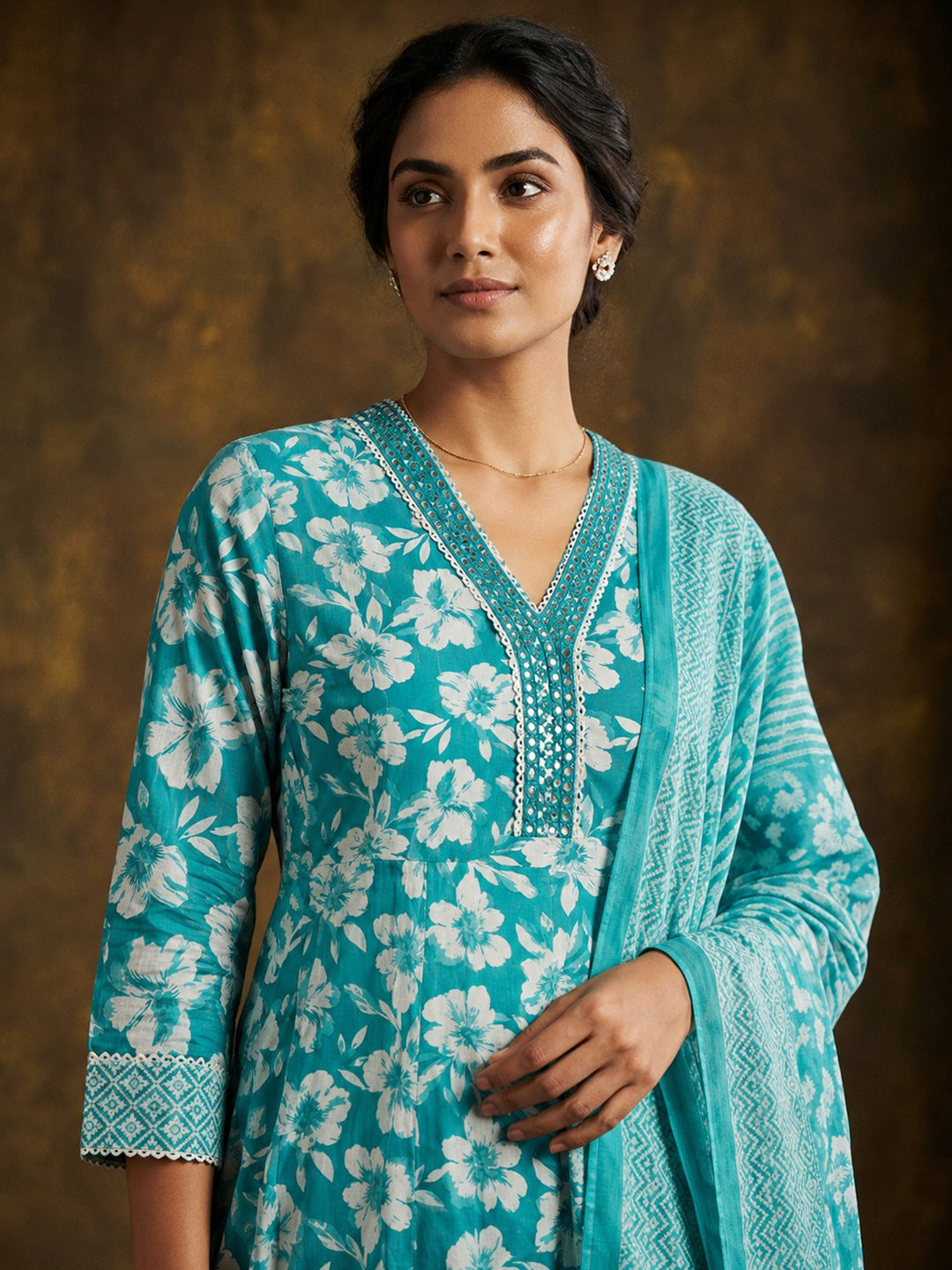 Sky Blue Embroidered Cotton Blend Round Neck Suit Set