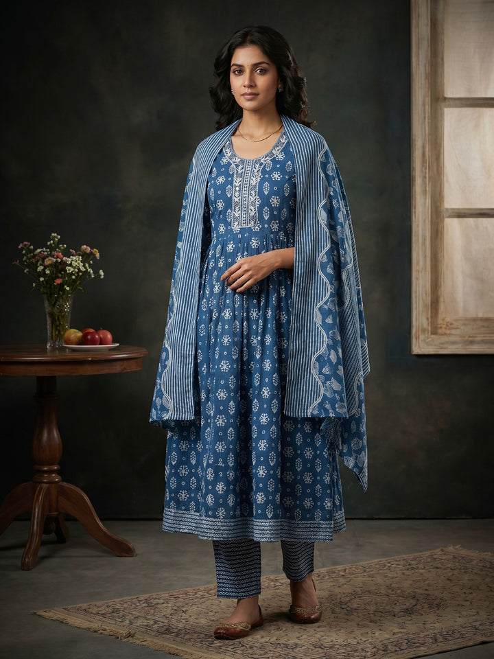 Blue Embroidered Cotton Blend Round Neck Suit Set