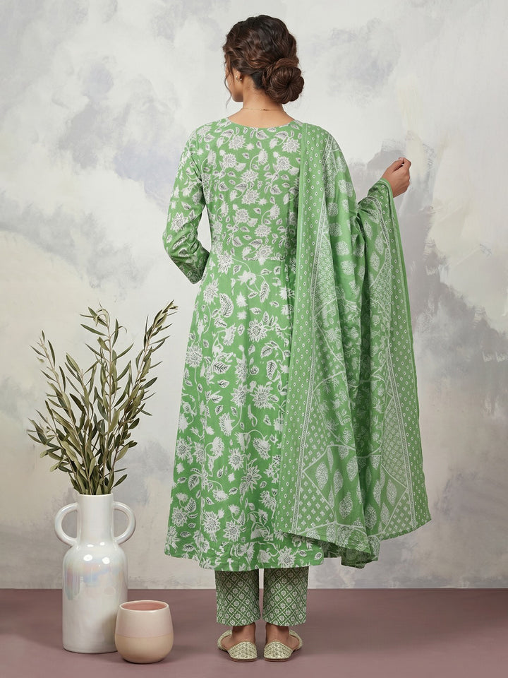 Green Embroidery Cotton Blend Kurta With Pant &amp; Dupatta