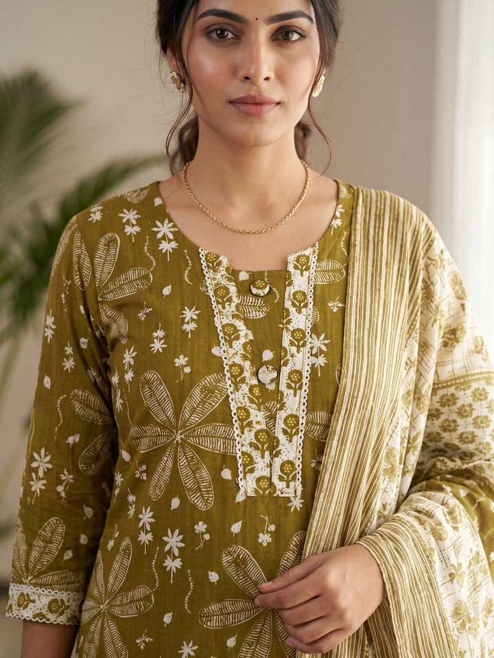 Mehndi Printed Cotton Blend Kurta With Pant &amp; Dupatta