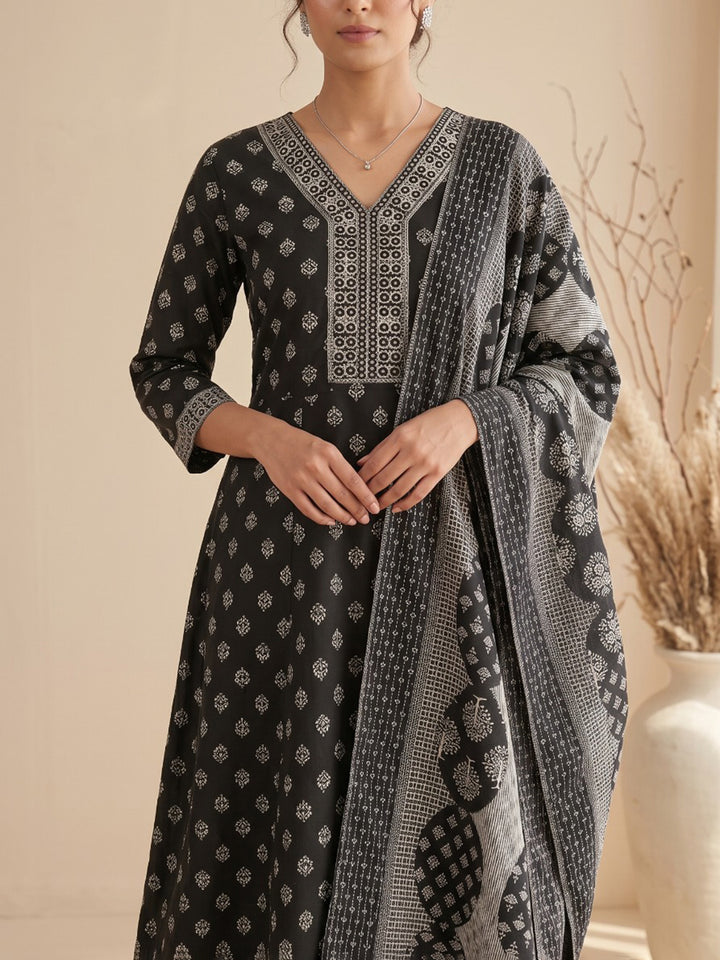 Black Printed Cotton Blend Kurta With Pant &amp; Dupatta