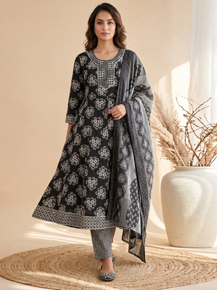 Black Printed Cotton Blend Kurta With Pant &amp; Dupatta