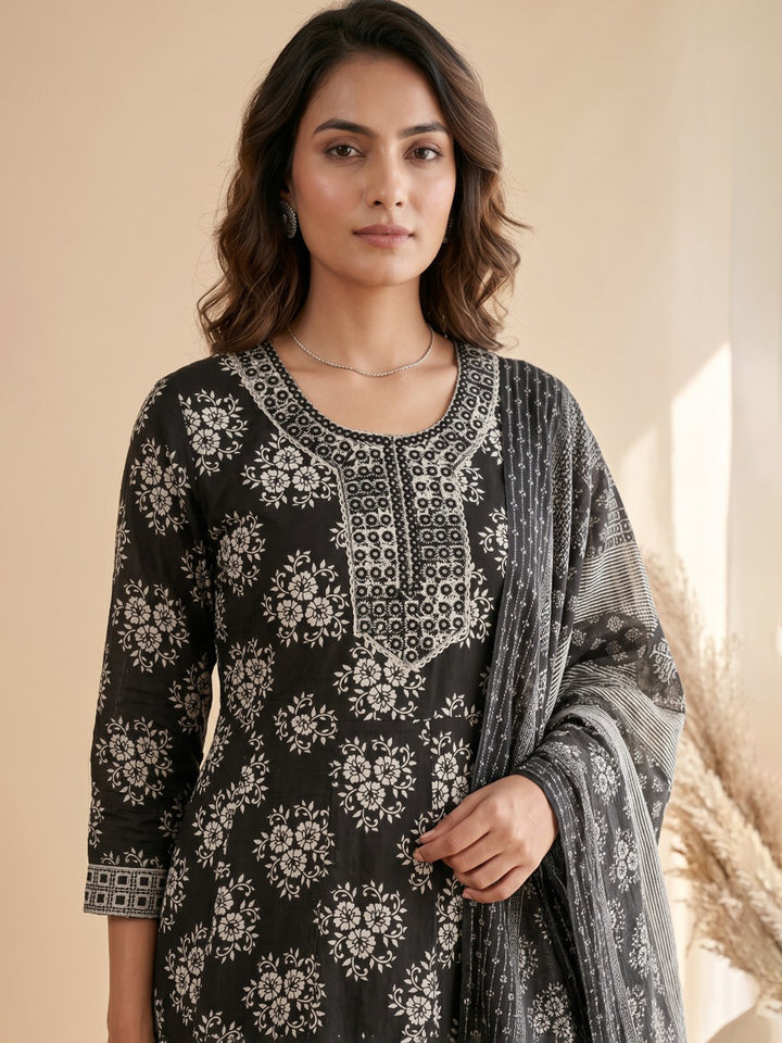 Black Printed Cotton Blend Kurta With Pant &amp; Dupatta