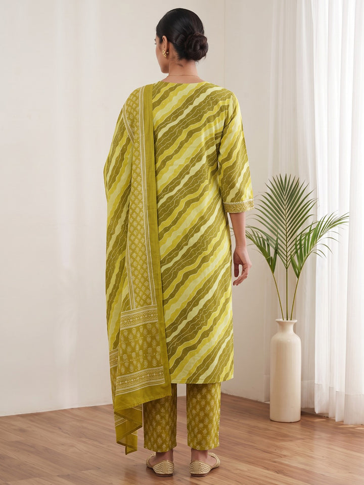 Mustard Printed Cotton Blend Kurta With Pant &amp; Dupatta
