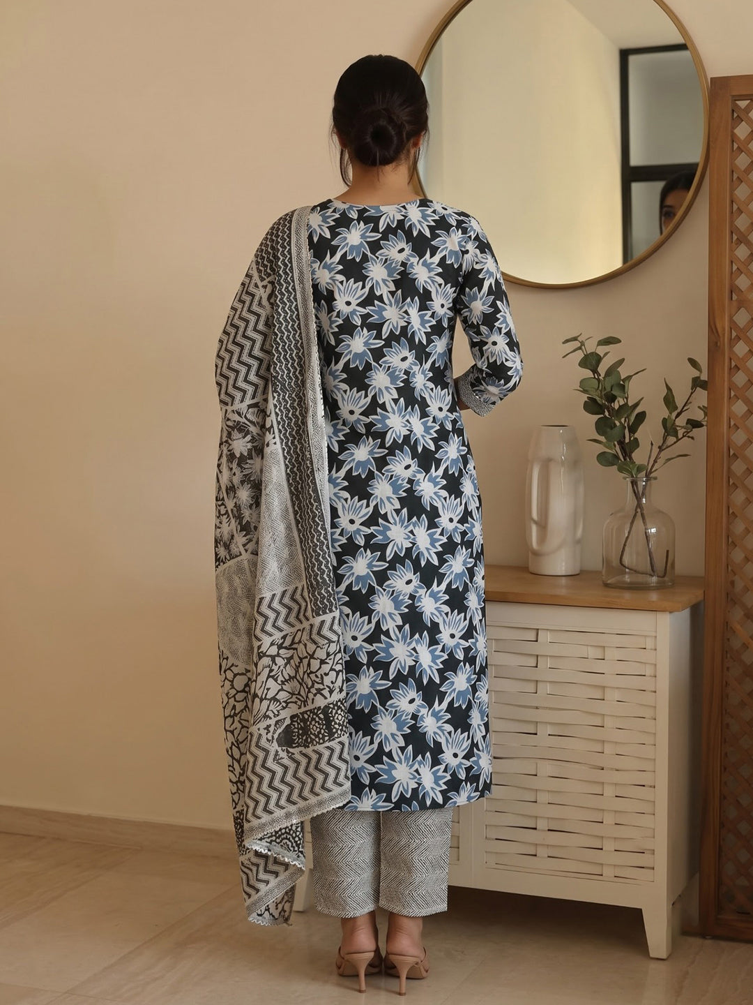 Grey Printed Cotton Blend Kurta With Pant &amp; Dupatta