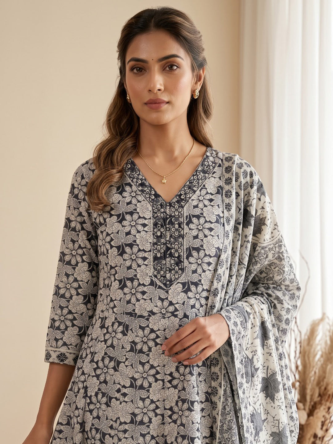 White Printed Cotton Blend Kurta With Pant &amp; Dupatta