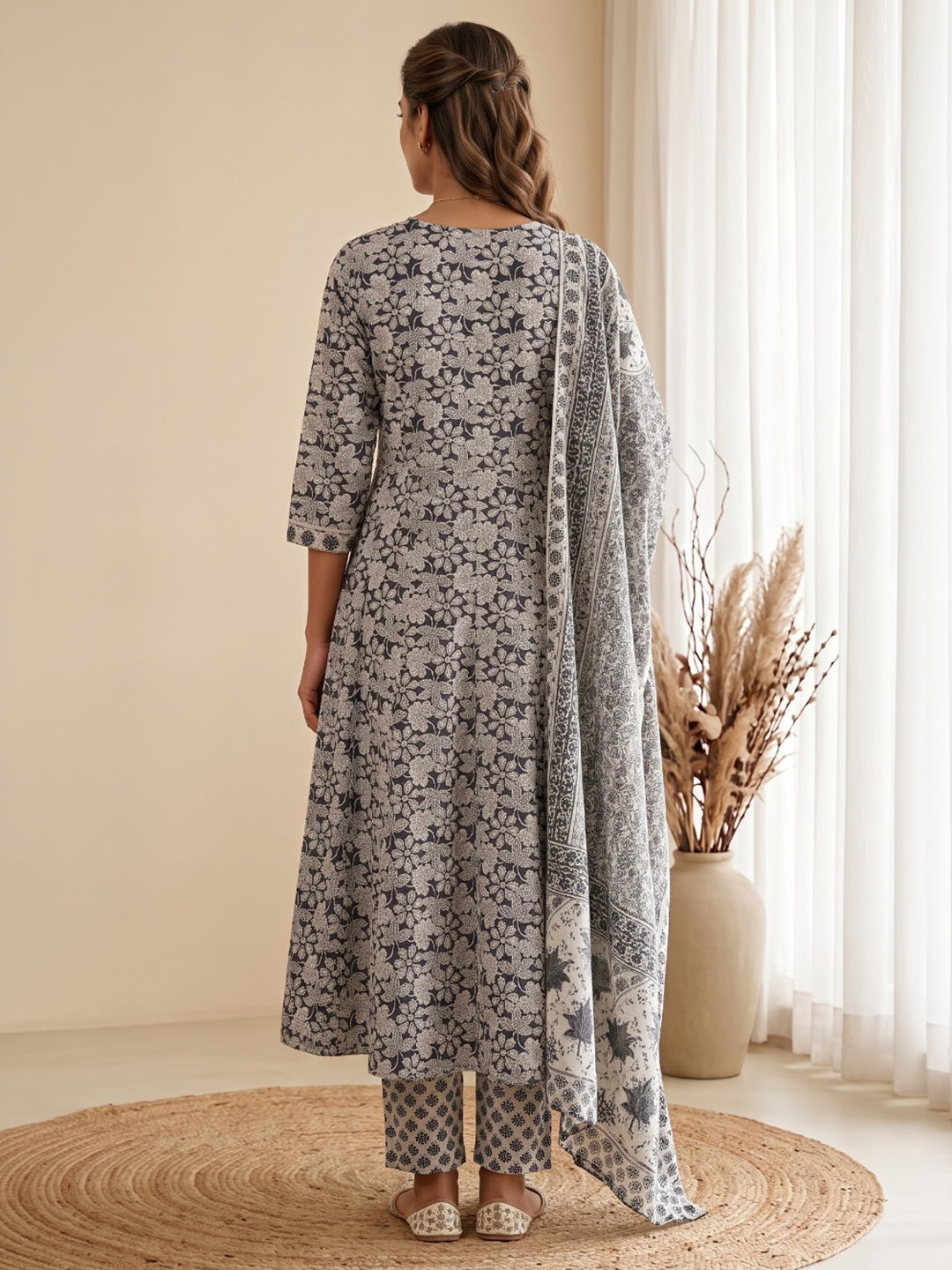 White Printed Cotton Blend Kurta With Pant &amp; Dupatta