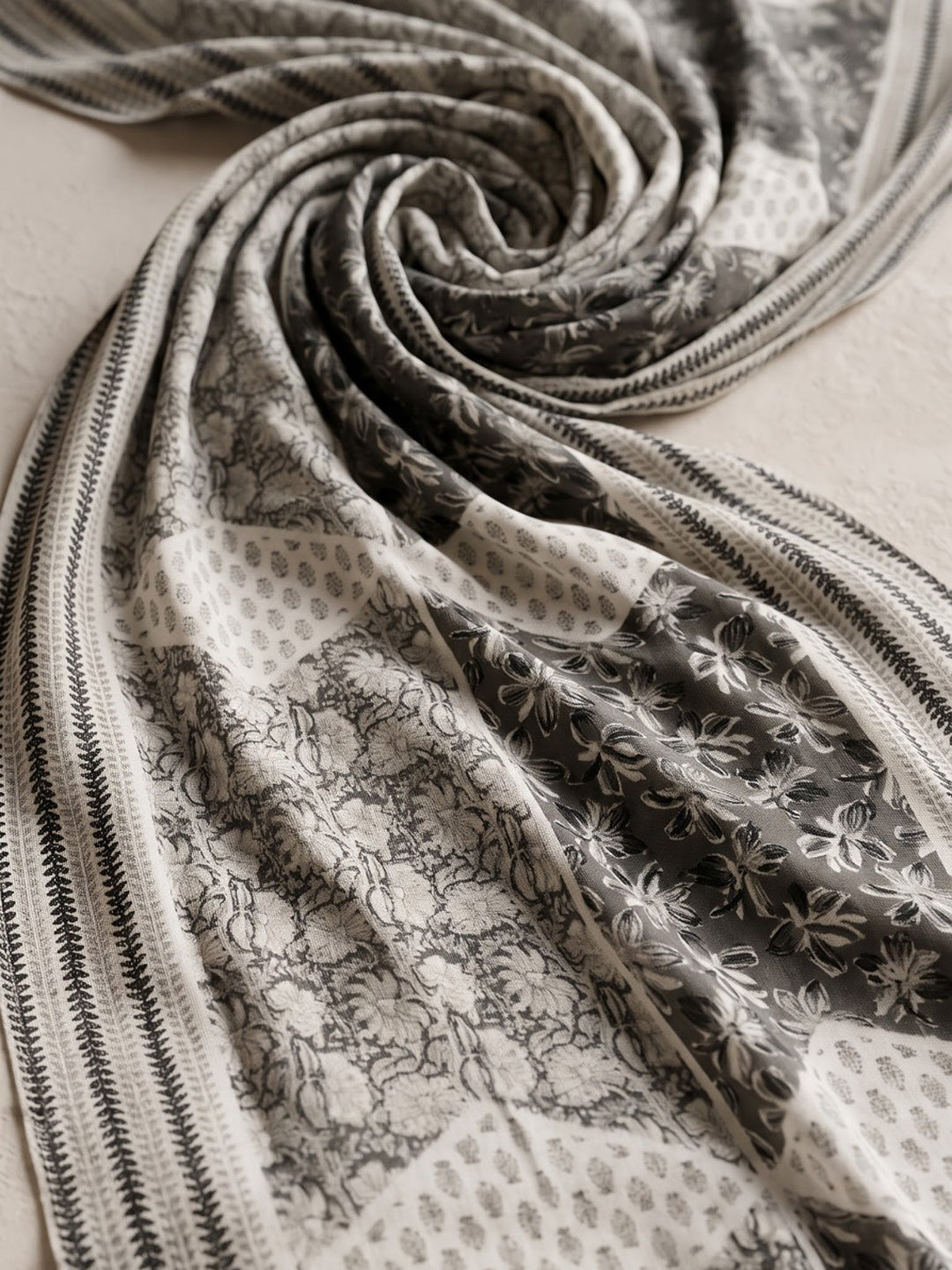 Grey Printed Cotton Blend Kurta With Pant &amp; Dupatta
