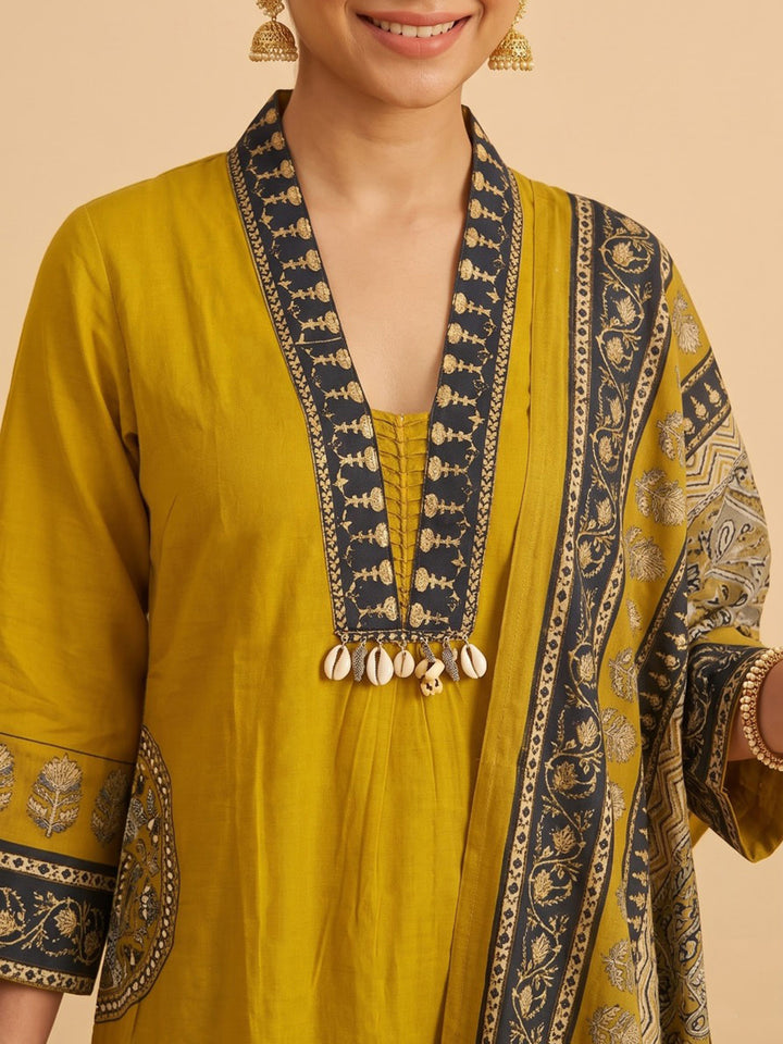 Yellow Printed Cotton Blend Kurta With Pant &amp; Dupatta