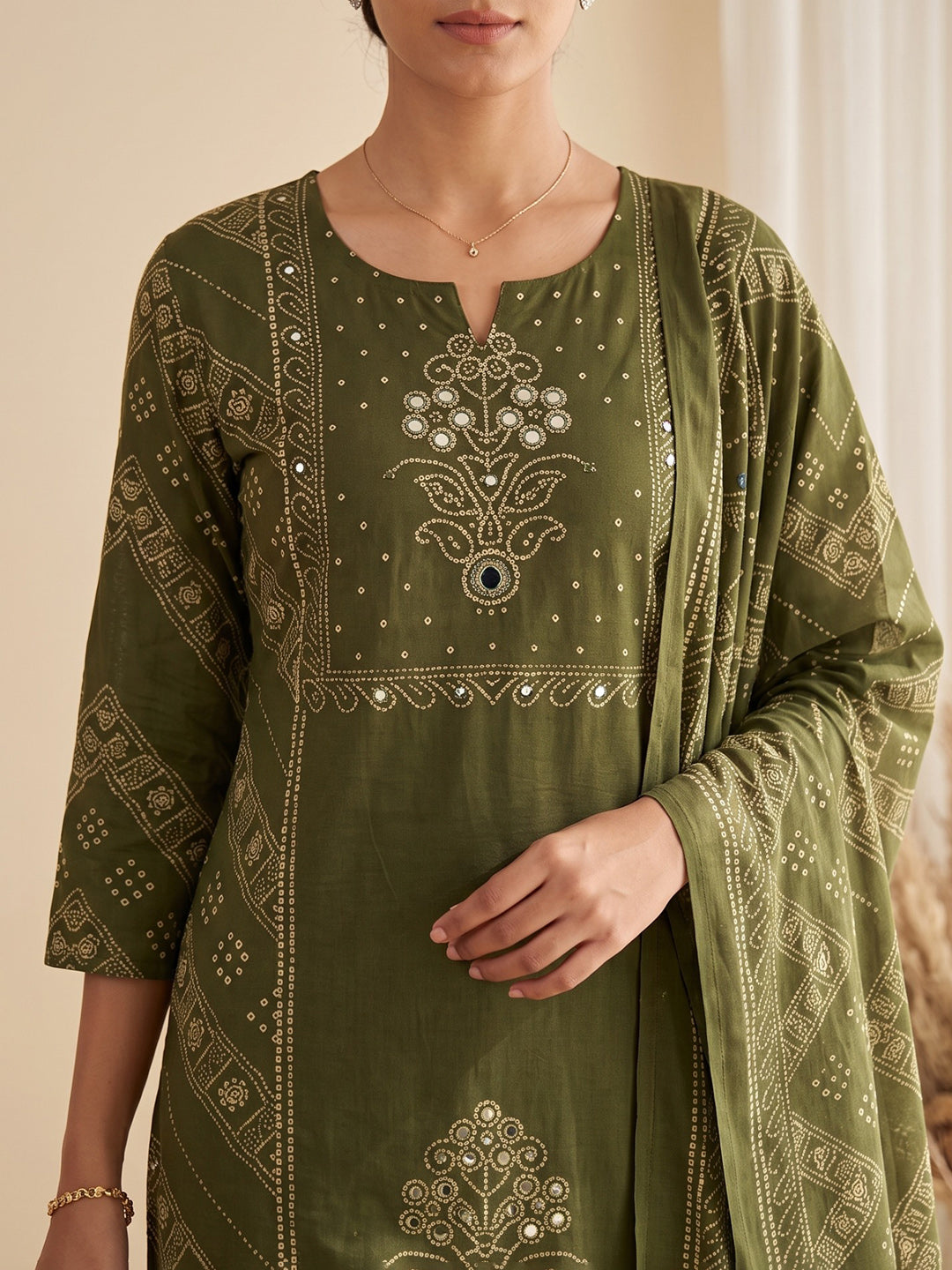 Green Printed Cotton Blend Kurta With Pant &amp; Dupatta