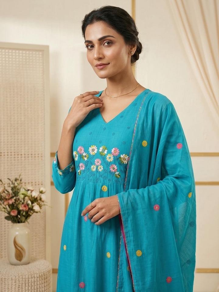 Rama Green Embroidered Chanderi Kurta With Pant &amp; Dupatta