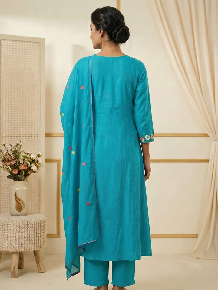 Rama Green Embroidered Chanderi Kurta With Pant &amp; Dupatta