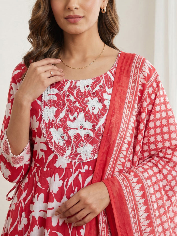 Red Printed Cotton Blend Kurta With Pant &amp; Dupatta