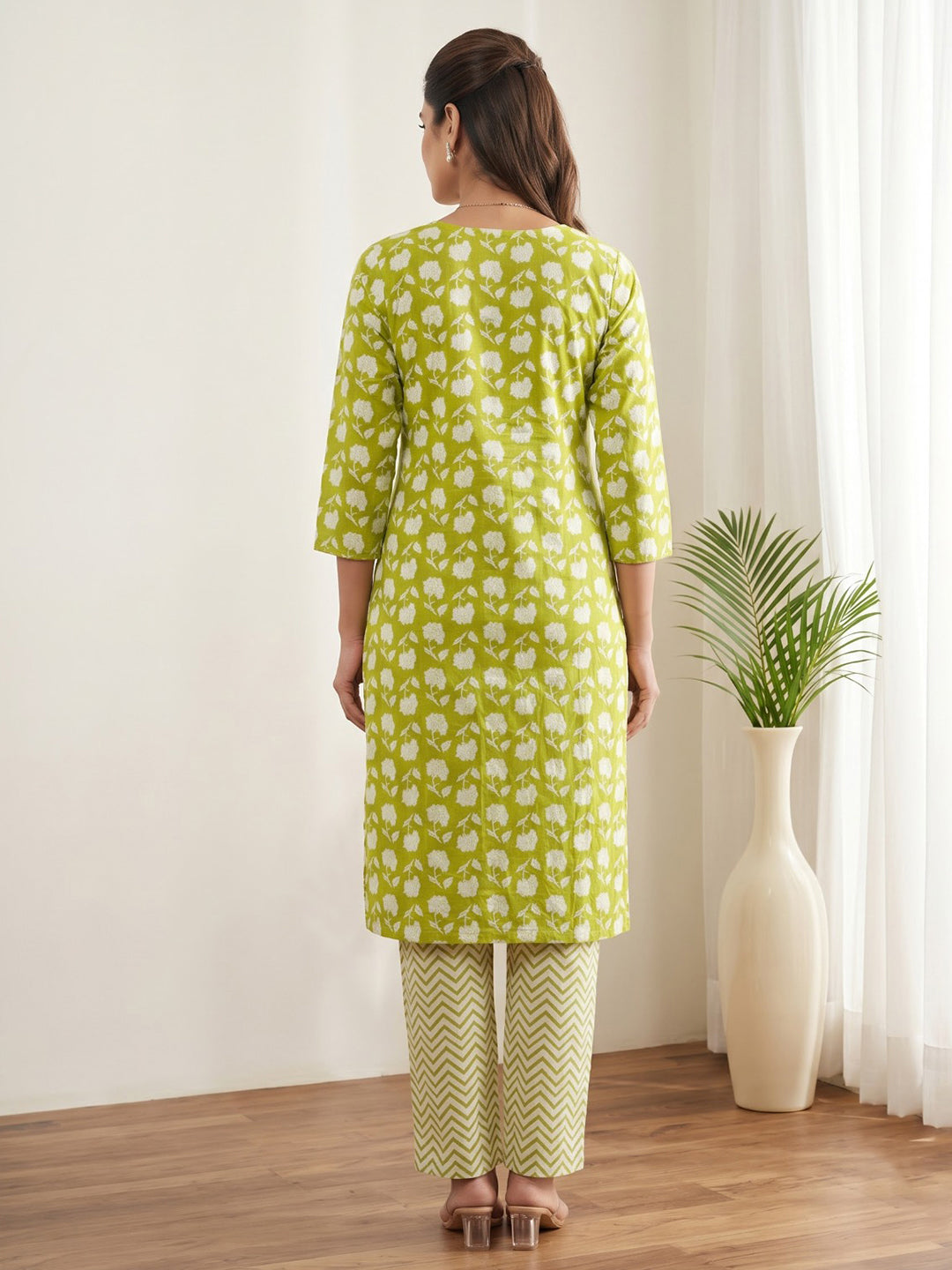Green Printed Cotton Blend Kurta Set