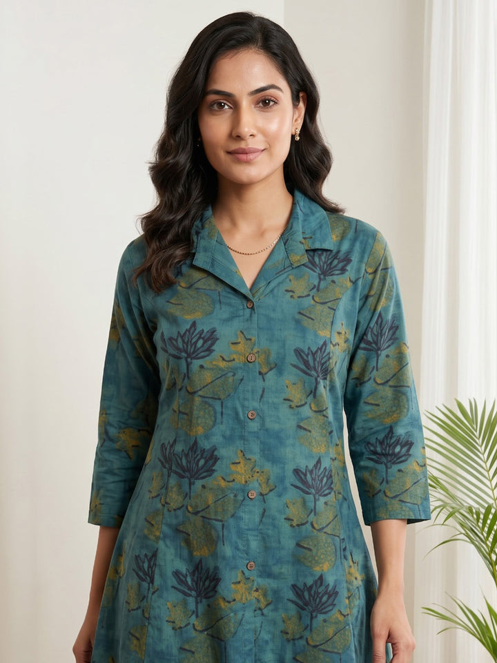 Blue Embroidered Cotton Blend Kurta Set