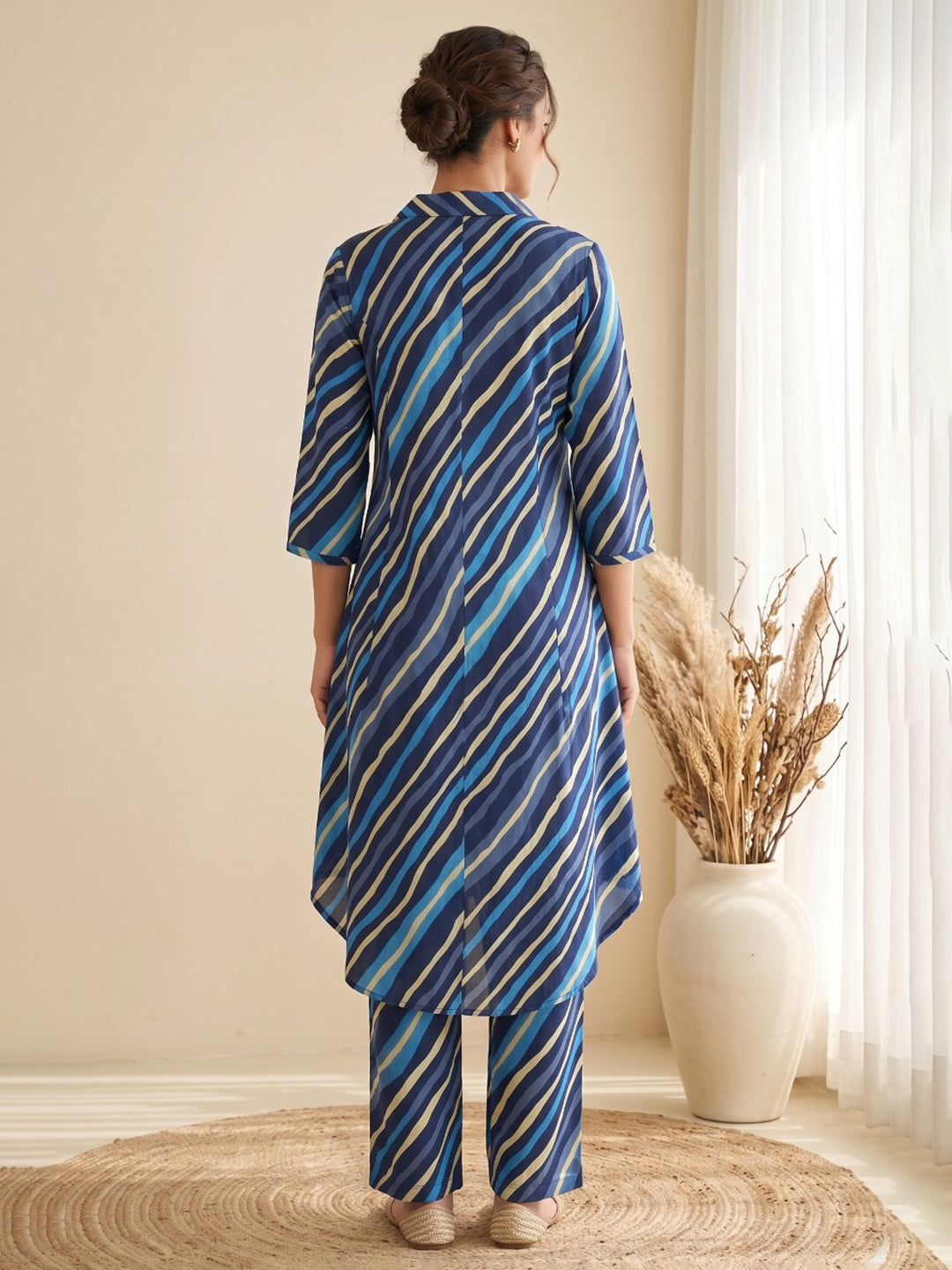 Blue Printed Cotton Blend Kurta