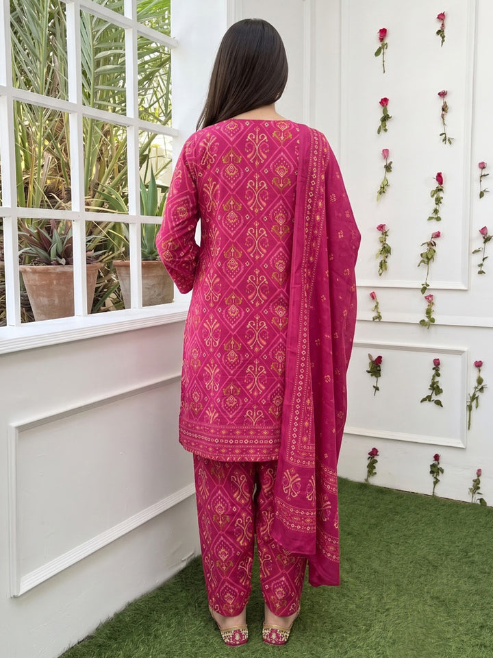 Pink Printed Cotton Blend Kurta With Pant &amp; Dupatta
