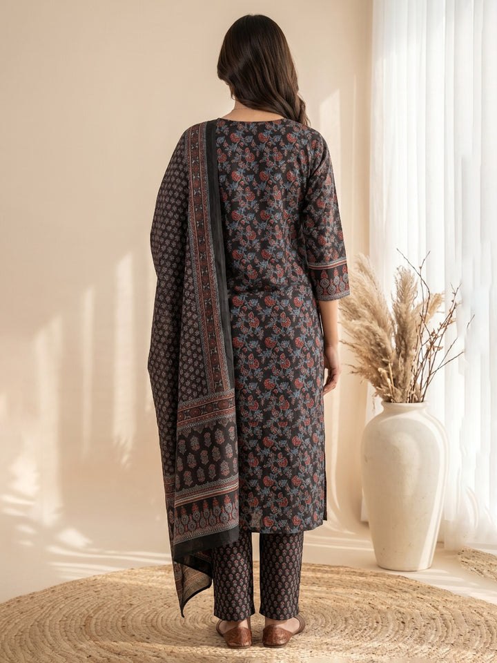 Black Embroidery Cotton Blend Kurta With Pant &amp; Dupatta