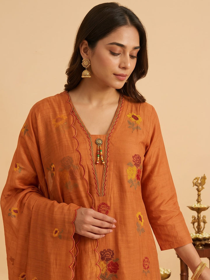 Orange Embroidered Chanderi Kurta With Pant &amp; Dupatta