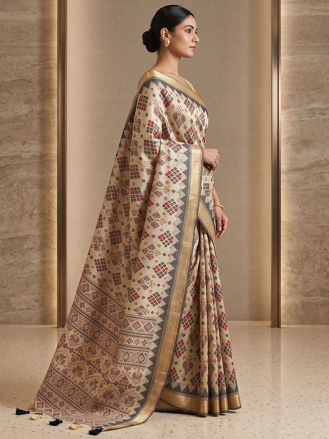Off White Linen Blend Printed Saree