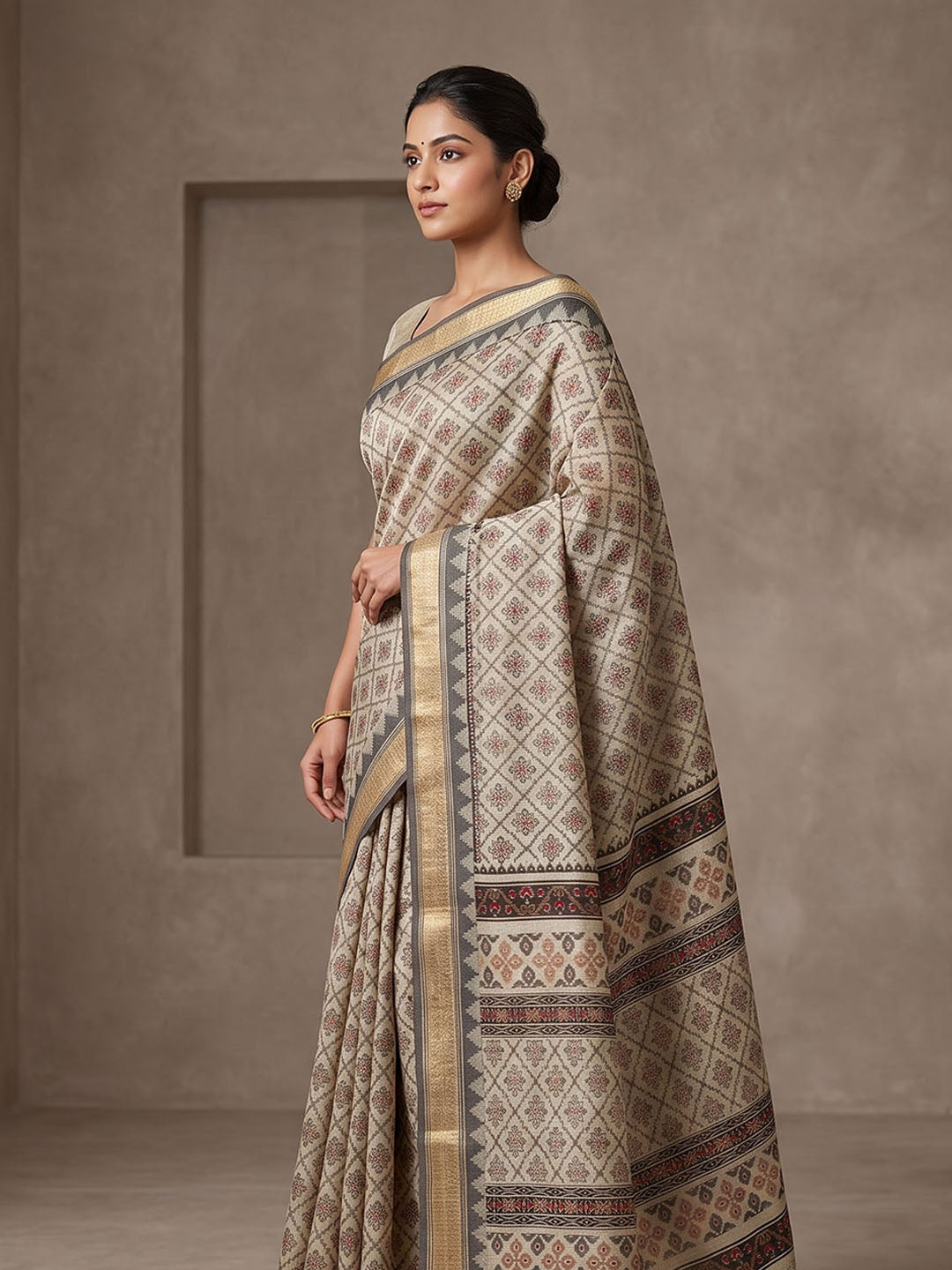 Off White Linen Blend Printed Saree