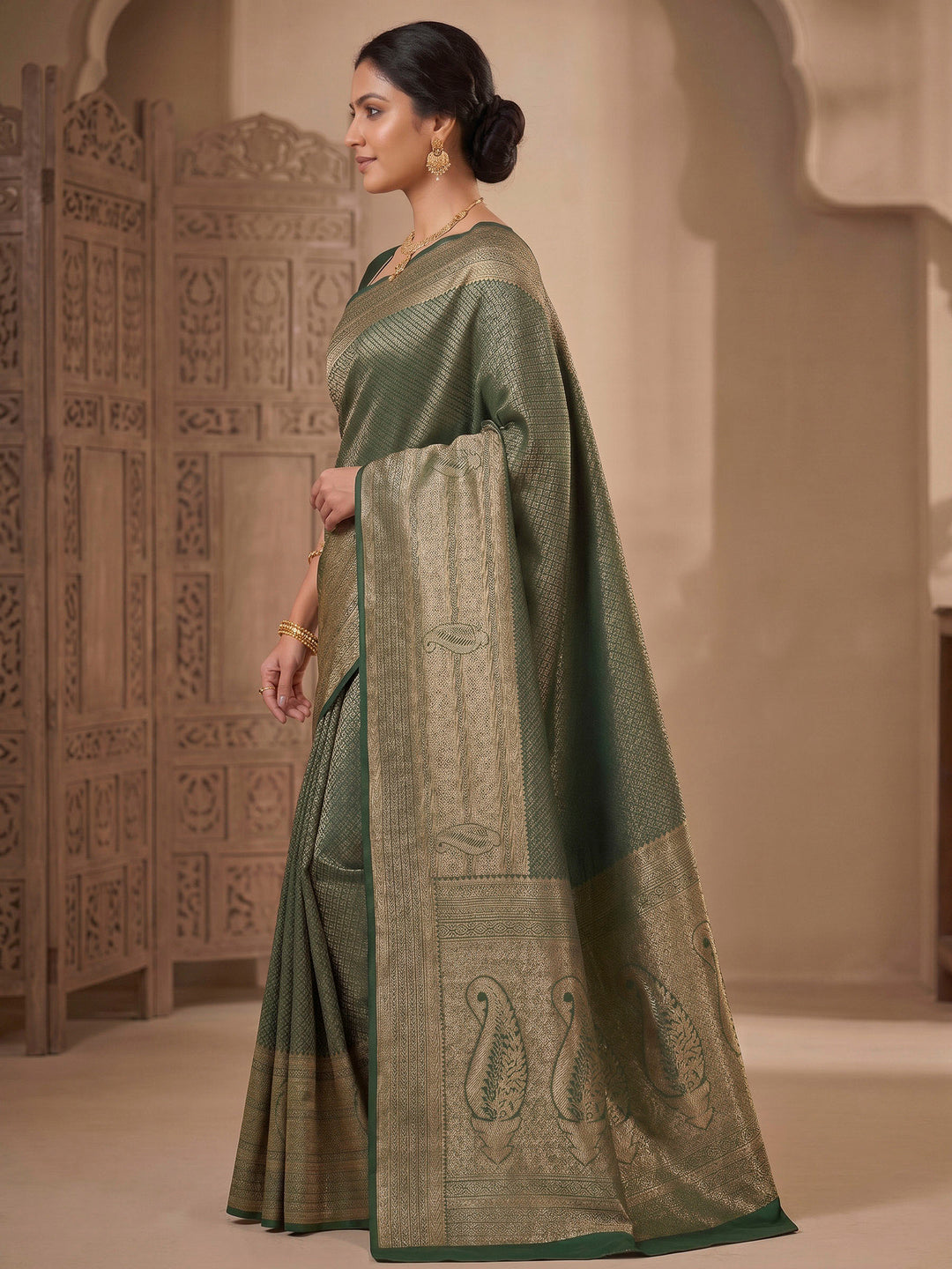 Green Woven Design Art Silk Kanjivaram Saree