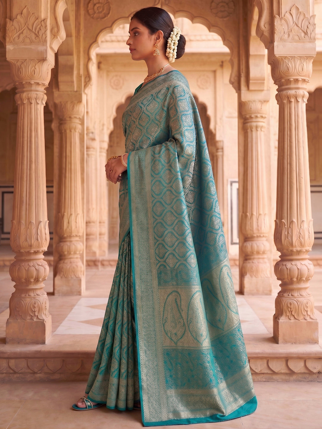 Blue Woven Design Art Silk Kanjivaram Saree