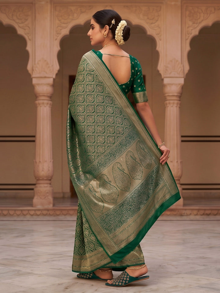 Green Woven Design Art Silk Kanjivaram Saree