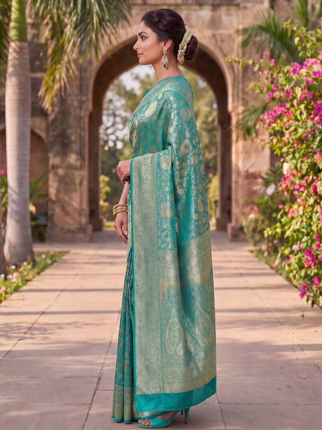 Blue Woven Design Art Silk Kanjivaram Saree