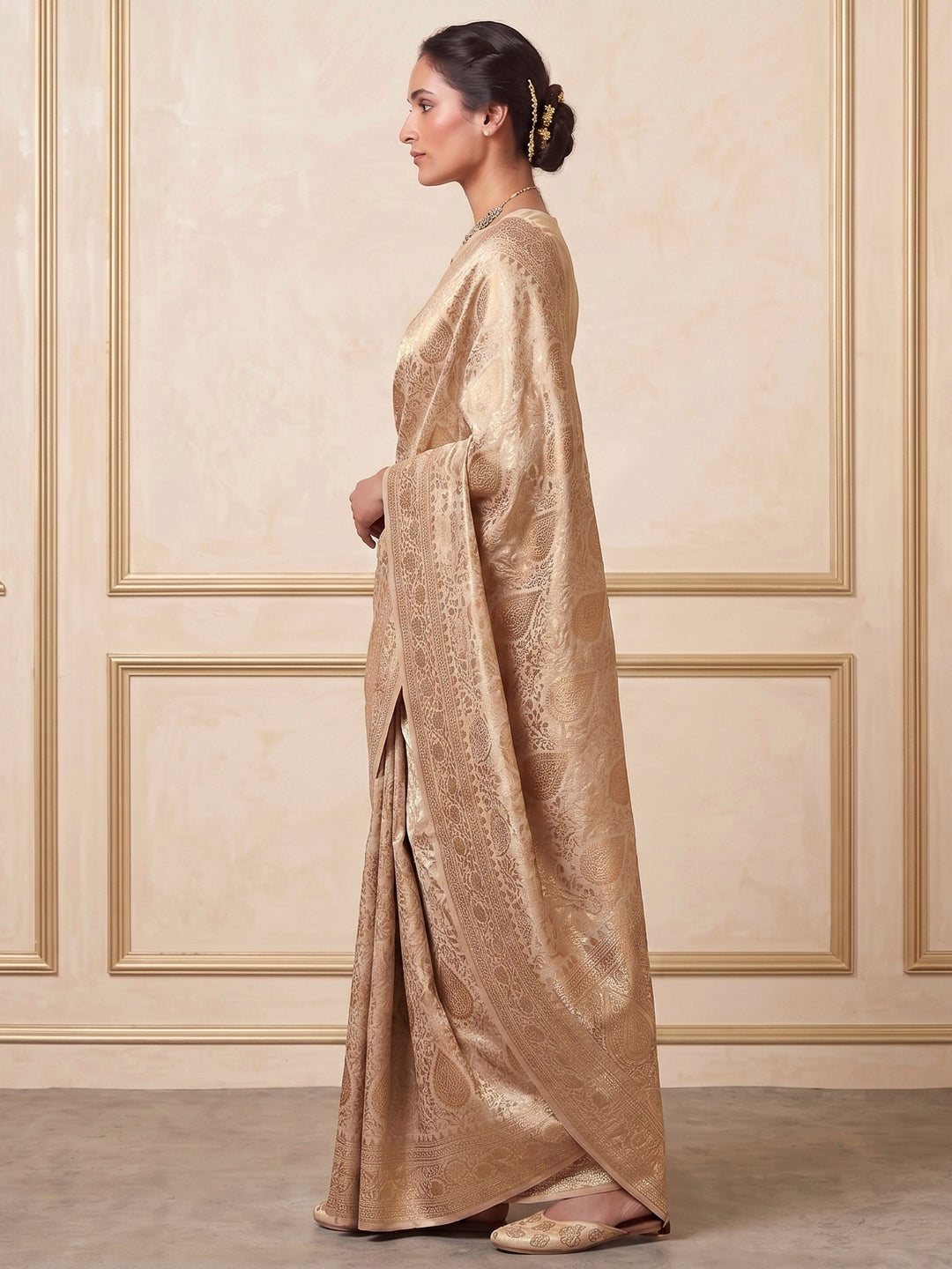 Off White Woven Design Art Silk Kanjivaram Saree