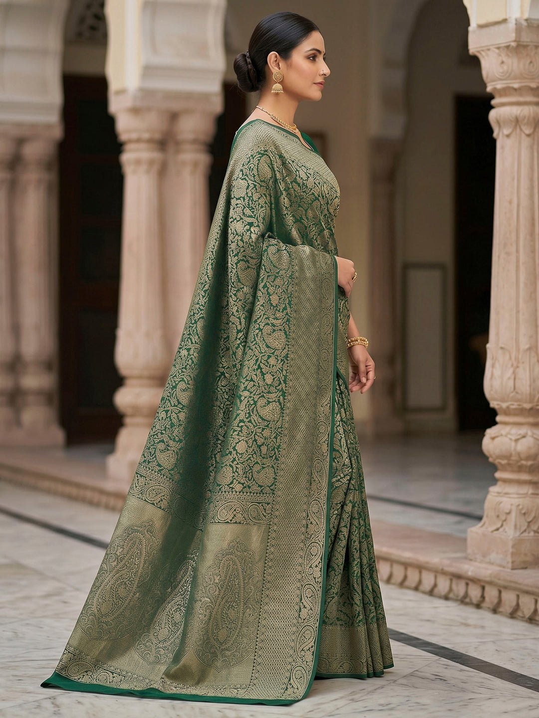 Green Woven Design Art Silk Kanjivaram Saree