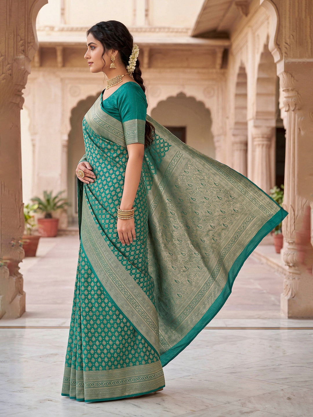Green Woven Design Art Silk Kanjivaram Saree