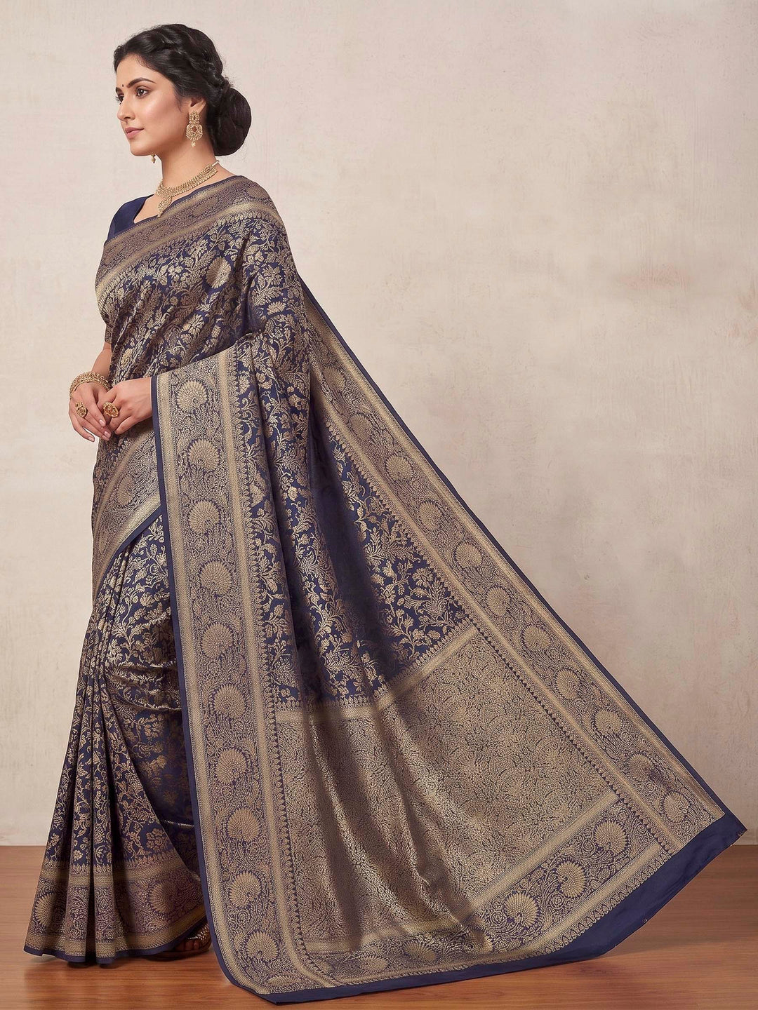 Navy Blue Woven Design Art Silk Kanjivaram Saree