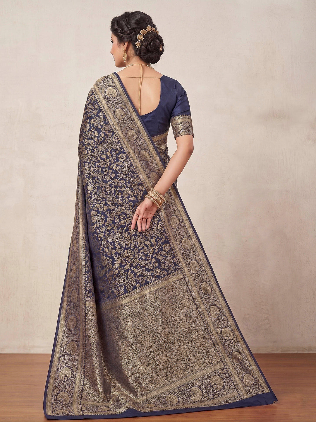 Navy Blue Woven Design Art Silk Kanjivaram Saree
