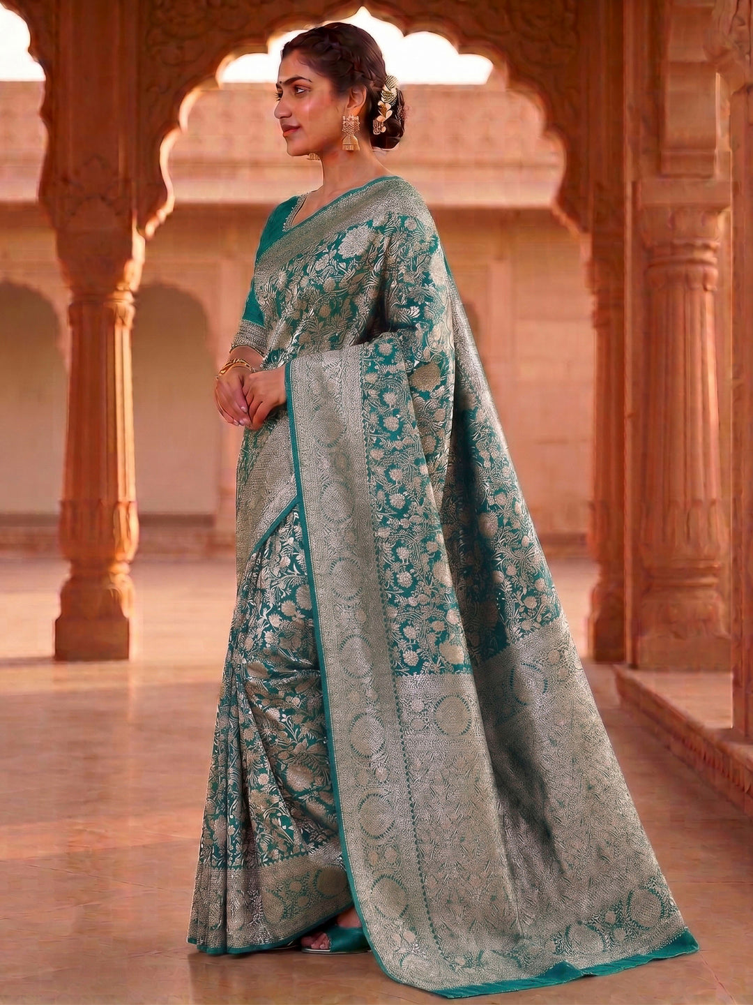 Blue Woven Design Art Silk Kanjivaram Saree