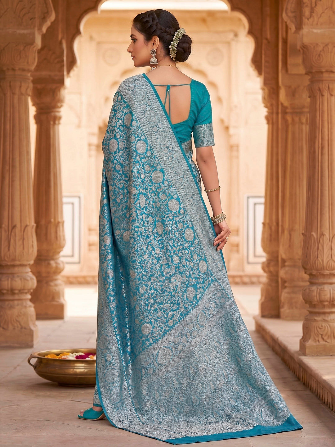 Blue Woven Design Art Silk Kanjivaram Saree