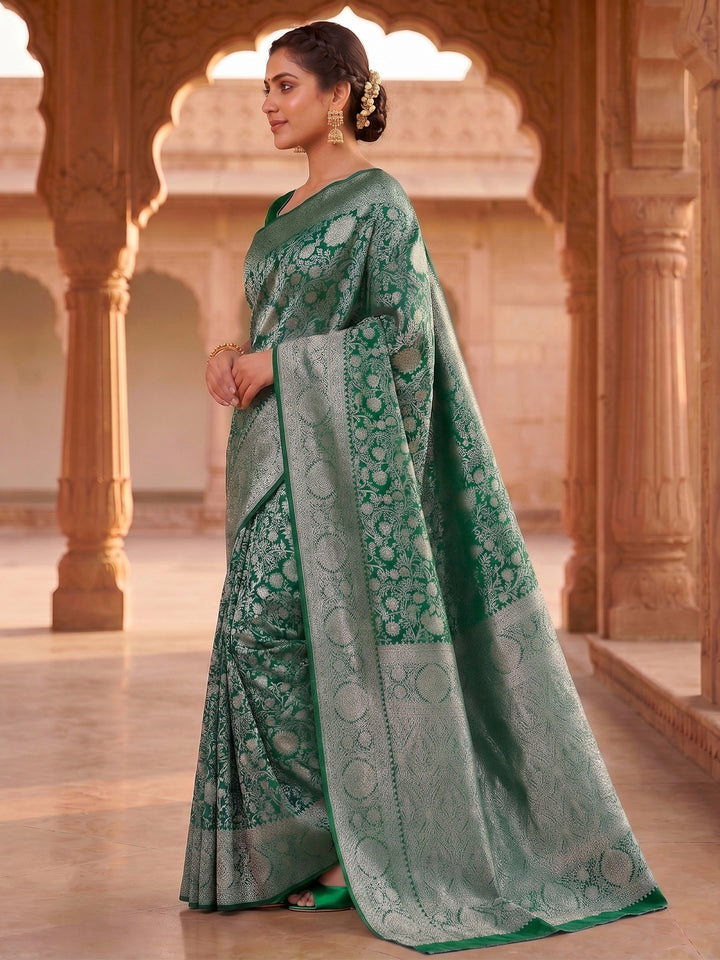 Green Woven Design Art Silk Kanjivaram Saree