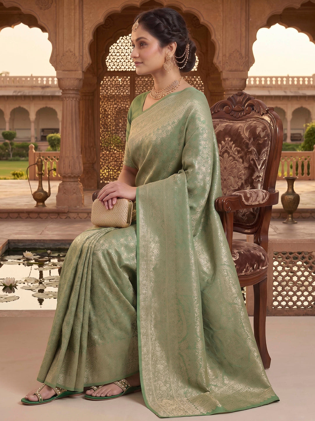 Green Woven Design Art Silk Kanjivaram Saree