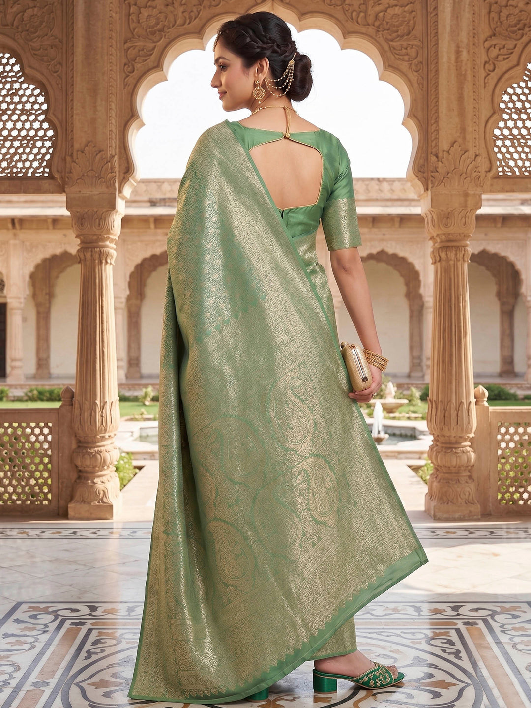 Green Woven Design Art Silk Kanjivaram Saree