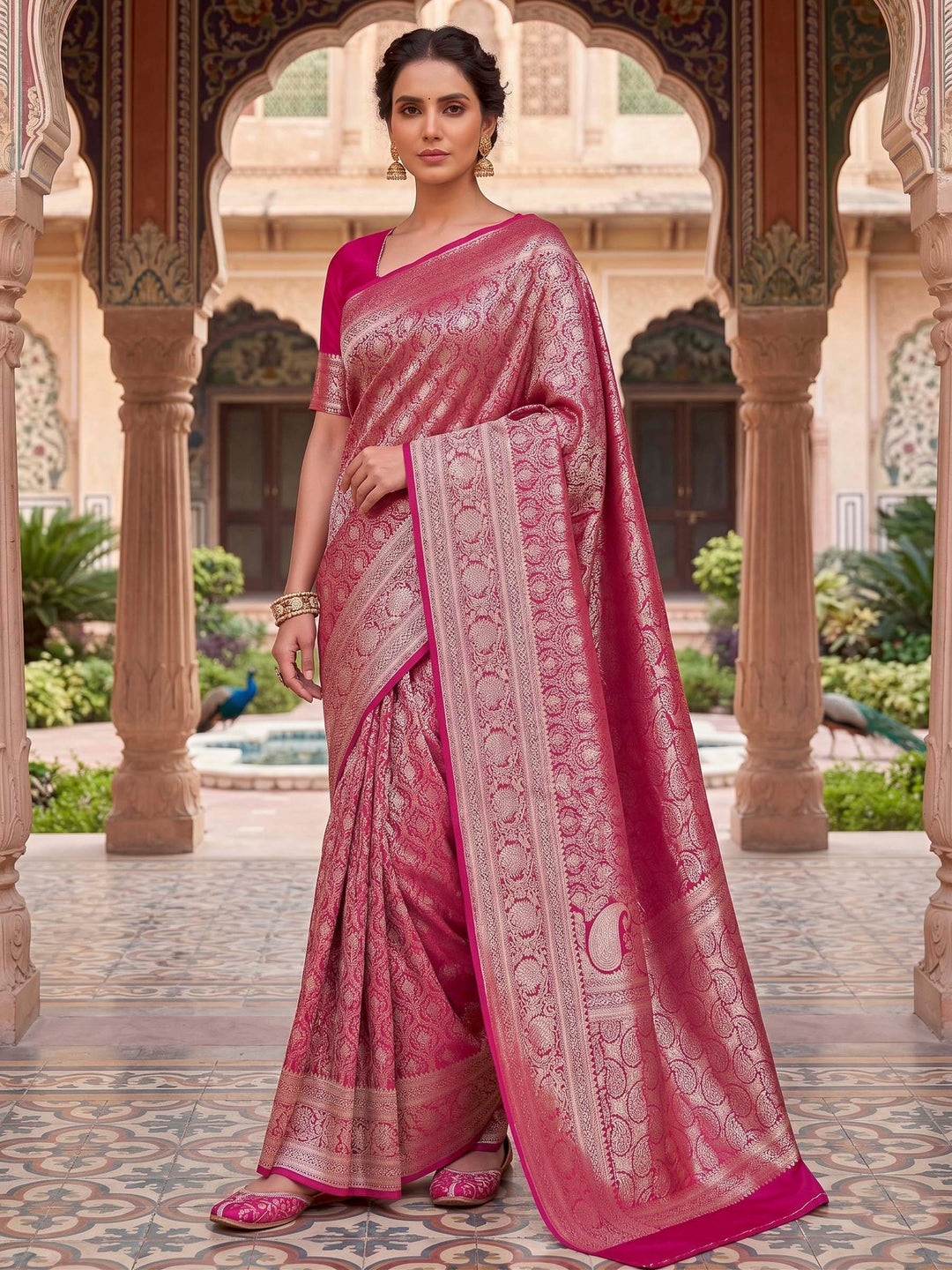 Rani Woven Design Art Silk Kanjivaram Saree